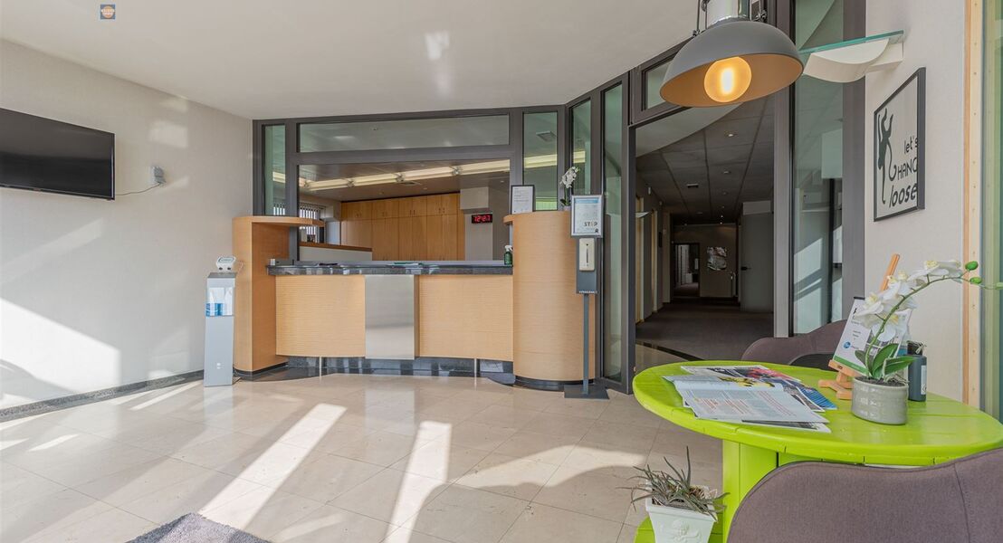 Bureelgebouw te huur in PUURS-SINT-AMANDS