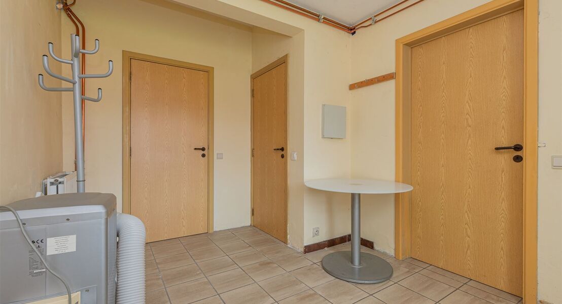 Gemengd gebouw te koop in SINT-AMANDS