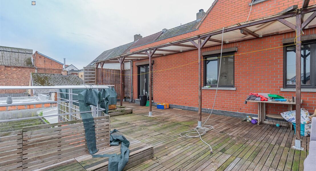 Gemengd gebouw te koop in SINT-AMANDS