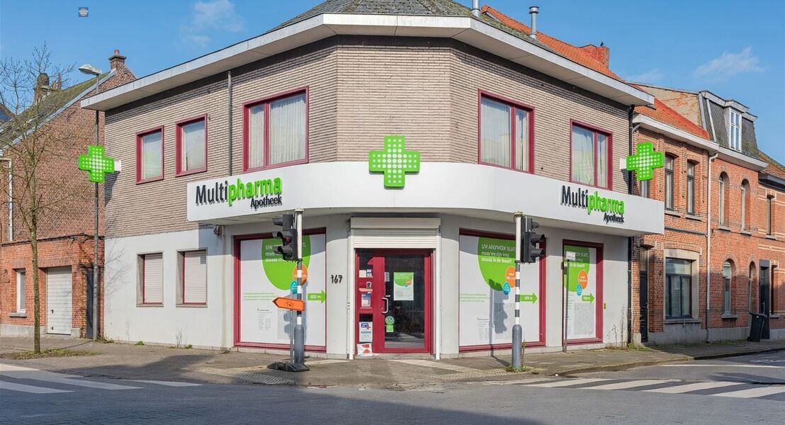 Gemengd gebouw te koop in WILLEBROEK