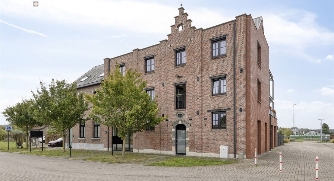  te koop in OPPUURS